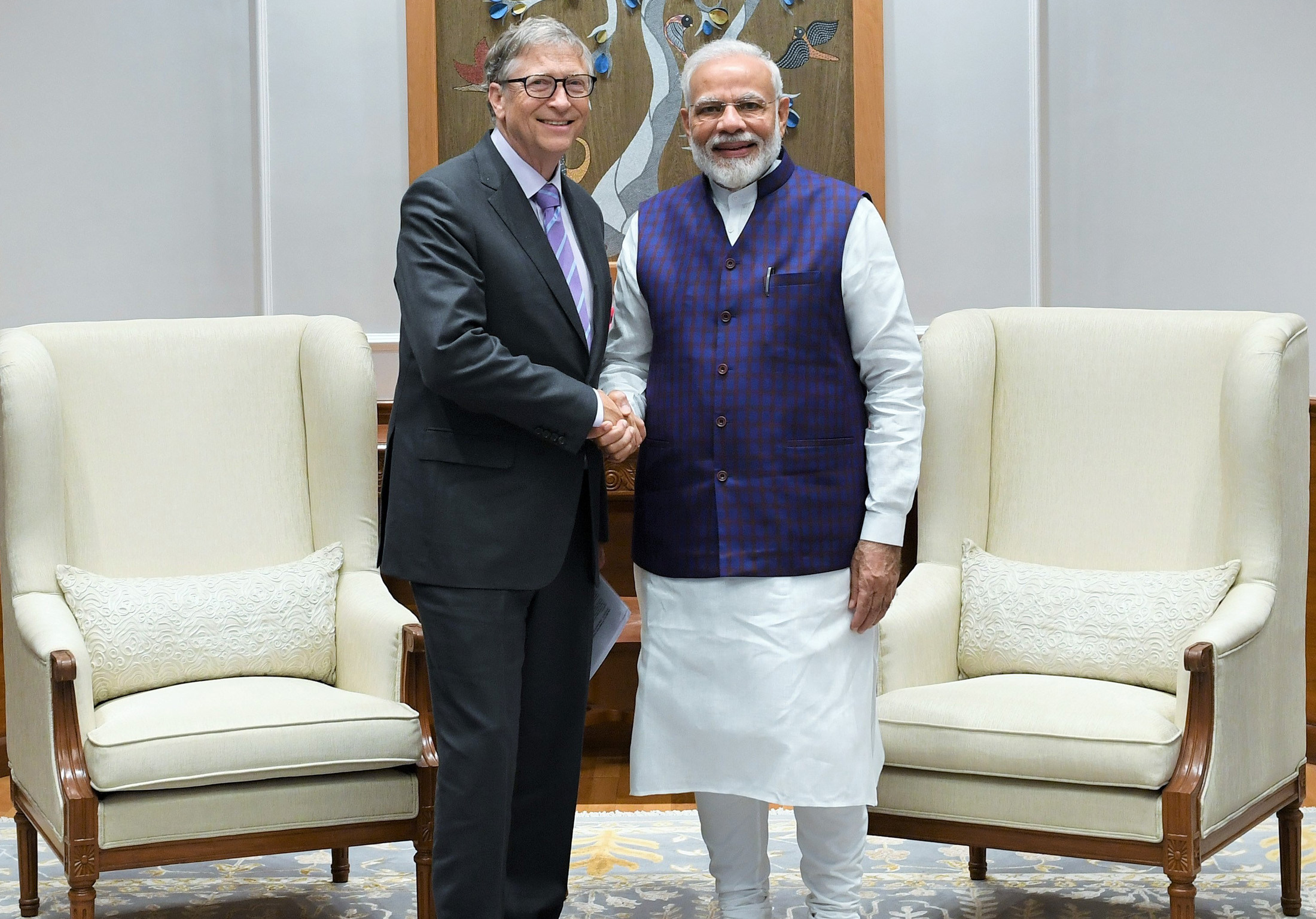 PM Modi-Bill Gates in freewheeling chat, AI and climate change discussed